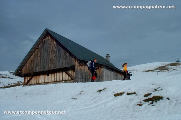 Randonnée raquette au pied des Aiguilles d'Arves Chalet d'alpage